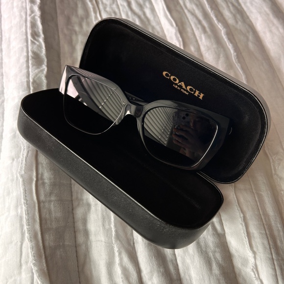 Coach Maxi Sculpted C Square Cat Eye Sunglasses BRAND NEW - Picture 1 of 6